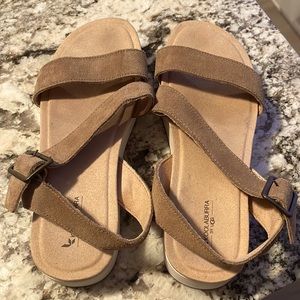 Koolaburra by ugg sandals